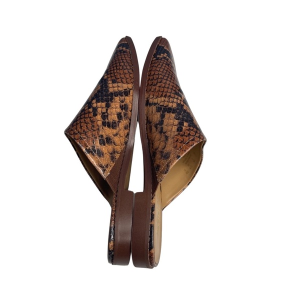 Franco Sarto Reyna mule flats in a faux reptile  print. Women size 8 Medium - Picture 3 of 8